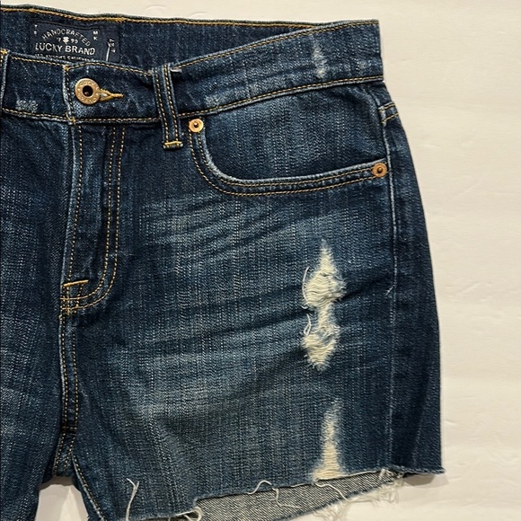 Lucky Brand Women's Distressed Denim Shorts cut off blue jeans size 4/27 - Picture 2 of 8